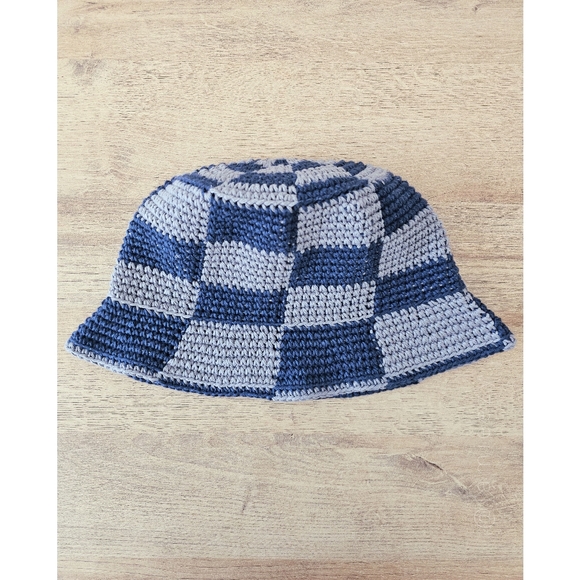 Checkered Crochet Bucket Hat - Navy/Gray (Handmade) - Picture 9 of 11